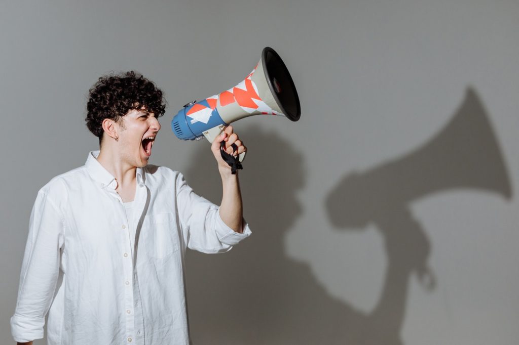 7 Tips to Building Your Brand's Voice Consistently